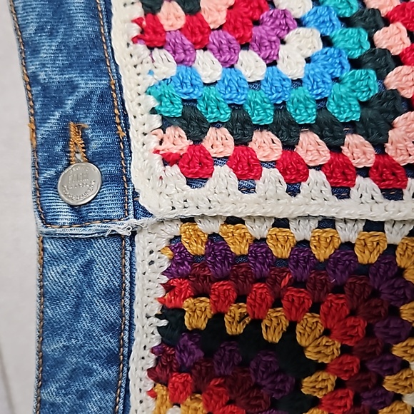 NWT Farm Rio Jean Shorts - Picture 2 of 10